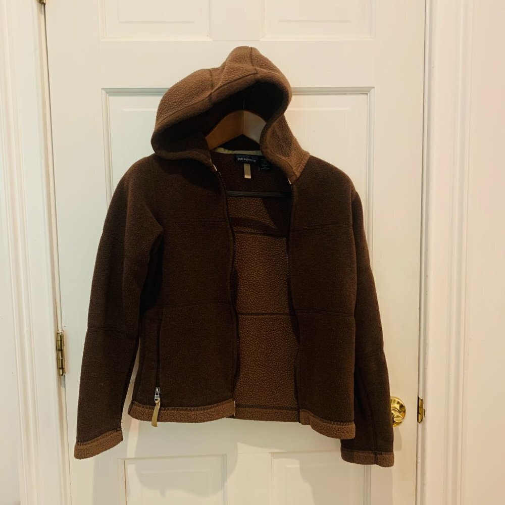Patagonia Synchilla Women's Size XS Brown Full Zip Hooded Fleece Outdoor Jacket - Picture 3 of 8